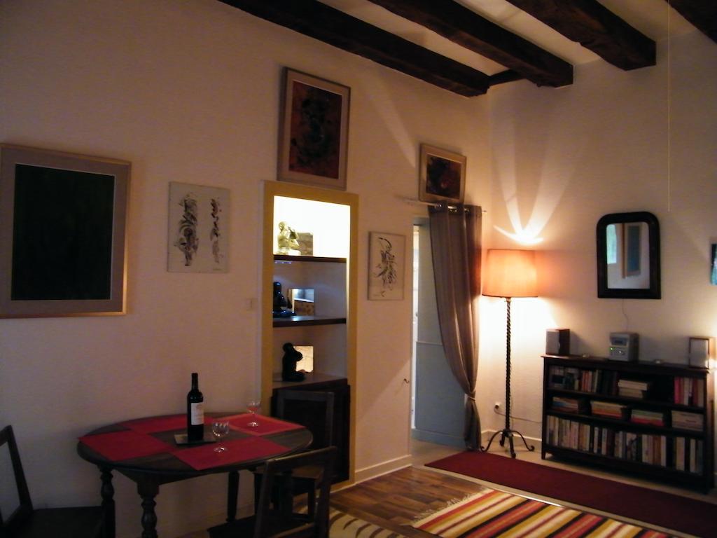 Villa Des Capucins Luxeuil-les-Bains Oda fotoğraf